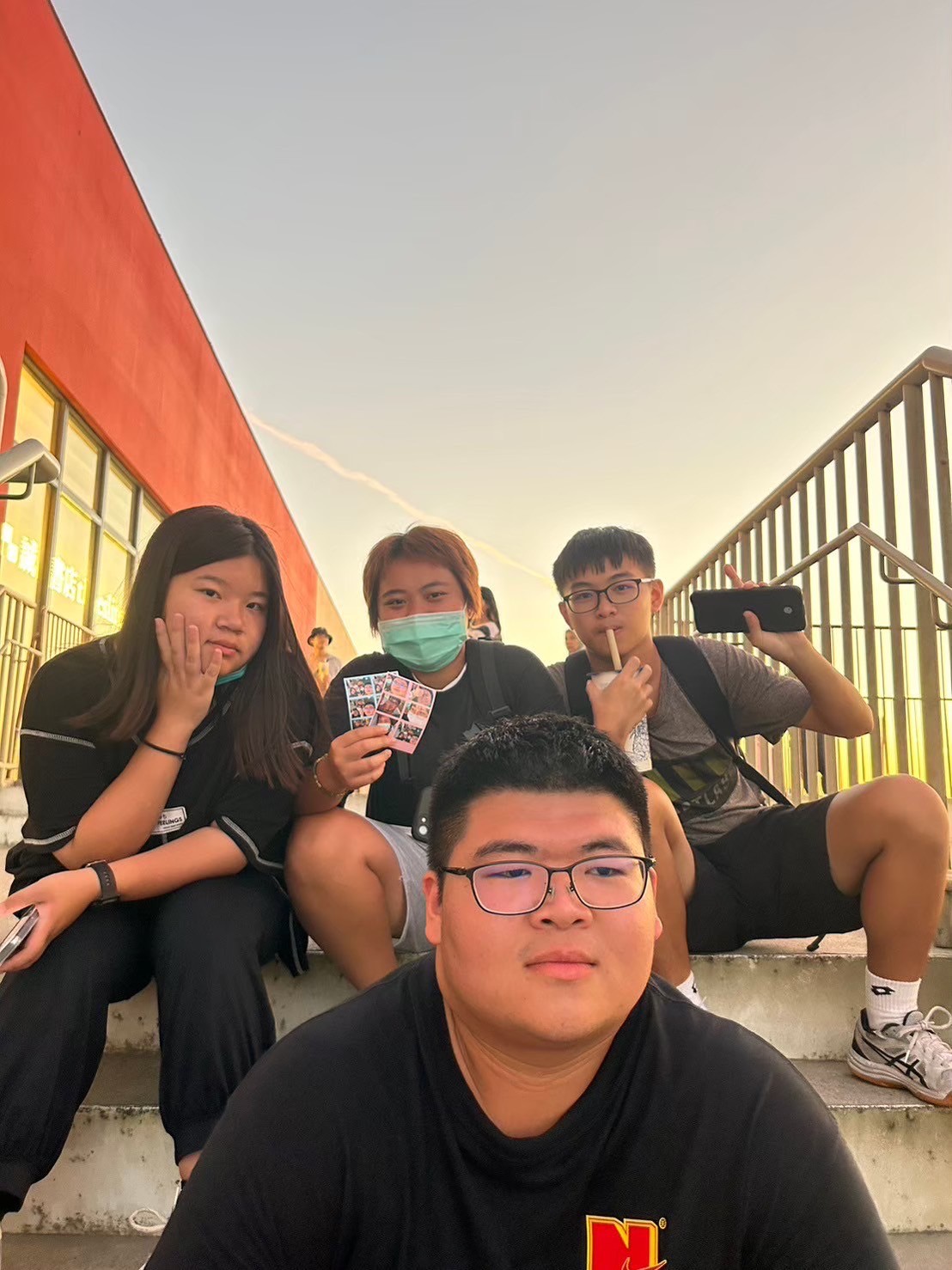 但是出門要記得帶腳架